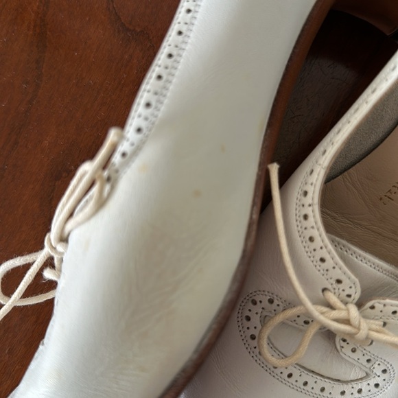 Salvatore Ferragamo Boutique Vintage White Shoes Sz 7.5 - Picture 9 of 10